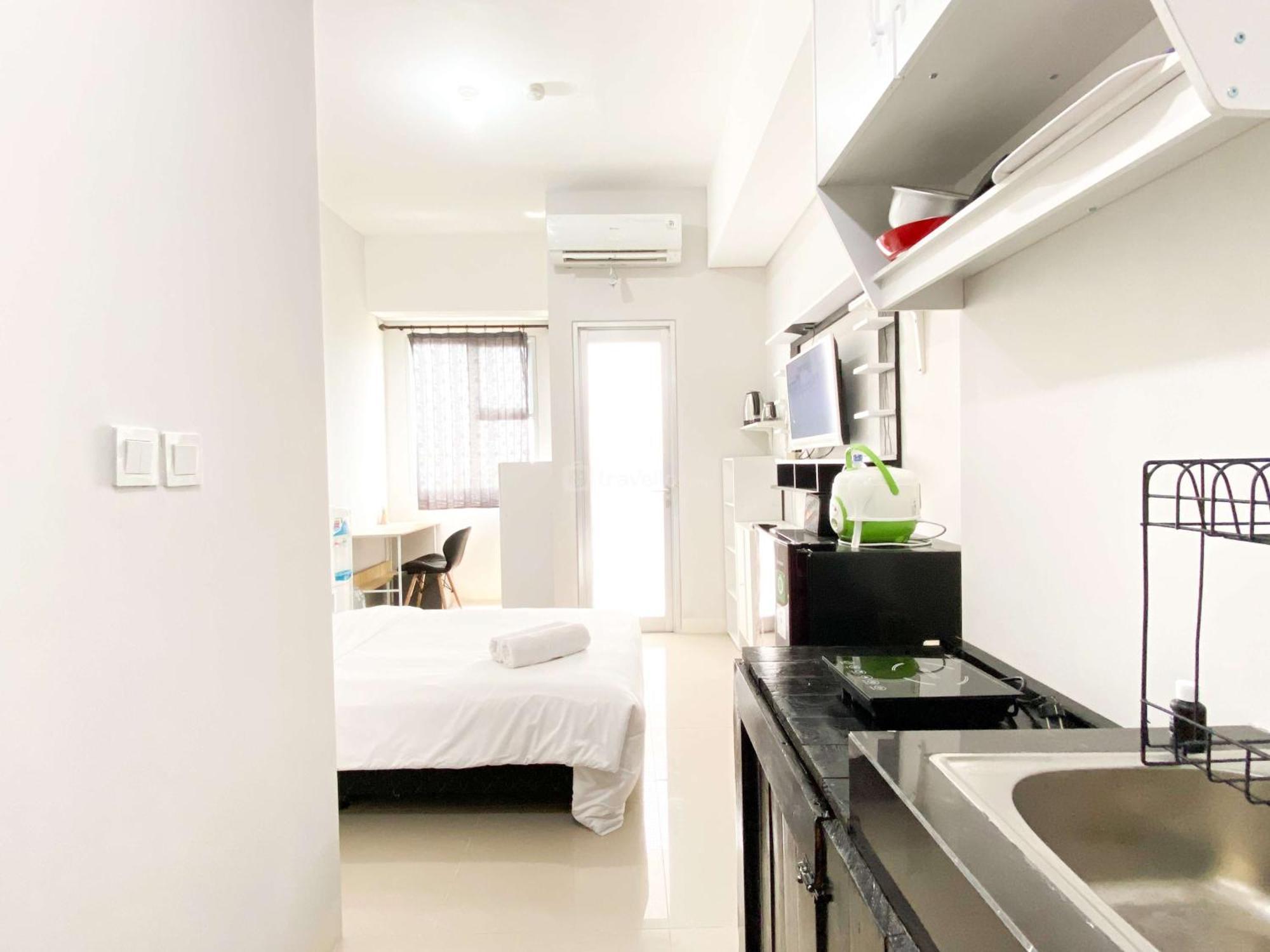 Cozy Transpark Juanda Timur By Travelio * Bekasi