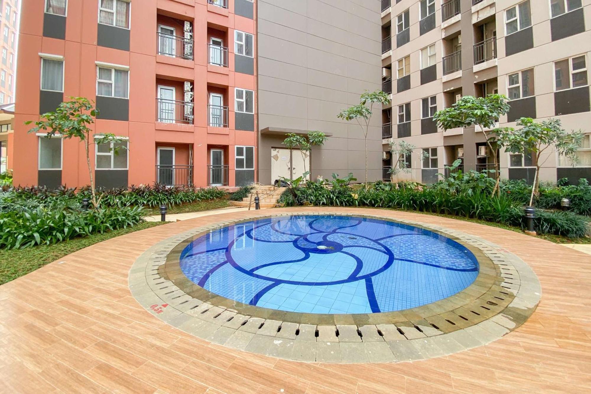 Apartemen Cozy Transpark Juanda Timur By Travelio