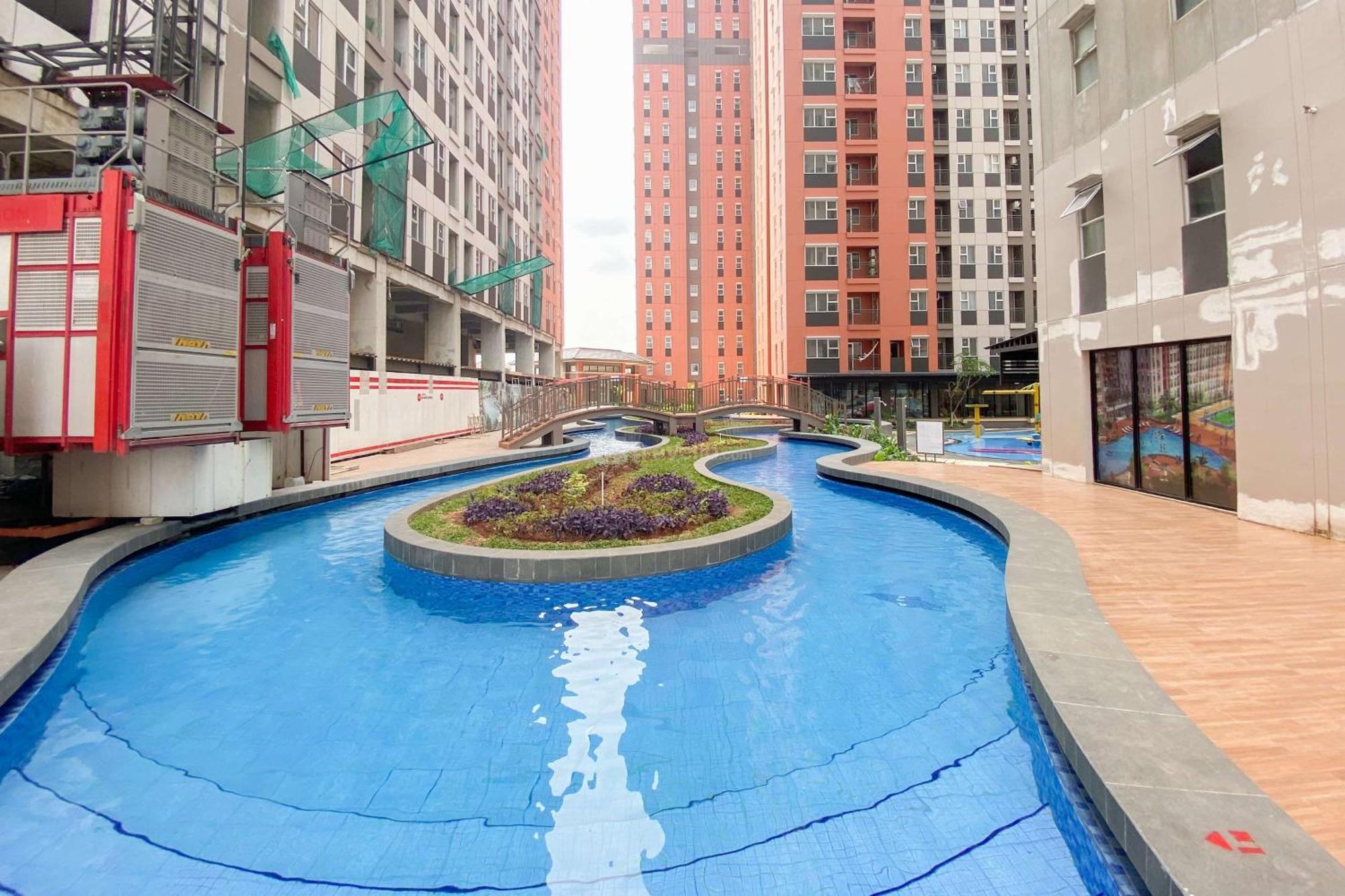 Cozy Transpark Juanda Timur By Travelio *